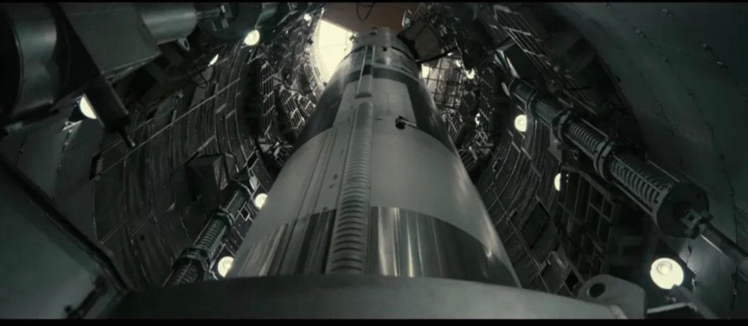 網飛Netflix史詩級重磅大型紀錄片「轉折點：原子彈與冷戰/驚世轉折點：原子彈與冷戰(港)」，短短九集描繪出近百年來波瀾壯闊的世界主線