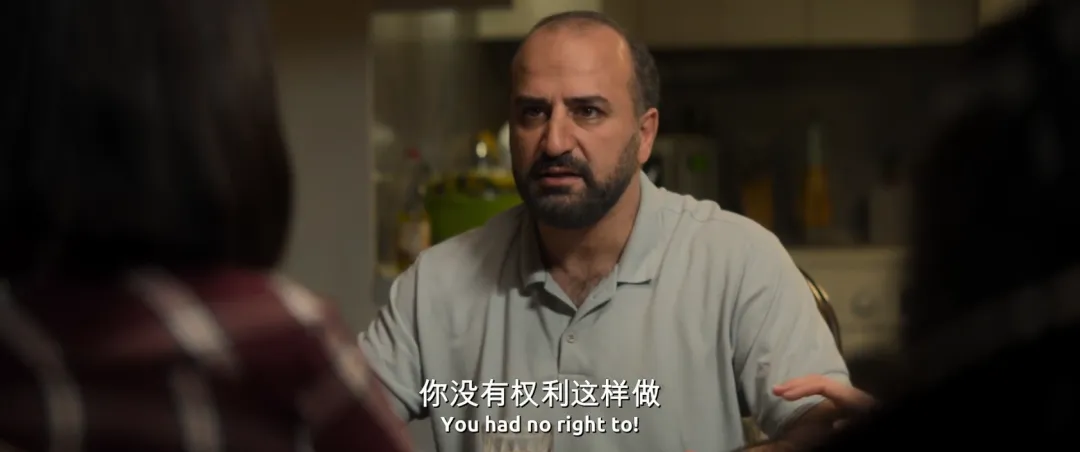 专拍禁片，被迫背井离乡逃亡，最后凭借《神圣无花果之种/一念菩提》拿下戛纳大奖！