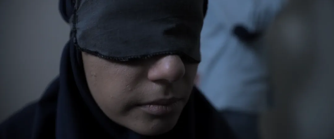 专拍禁片，被迫背井离乡逃亡，最后凭借《神圣无花果之种/一念菩提》拿下戛纳大奖！