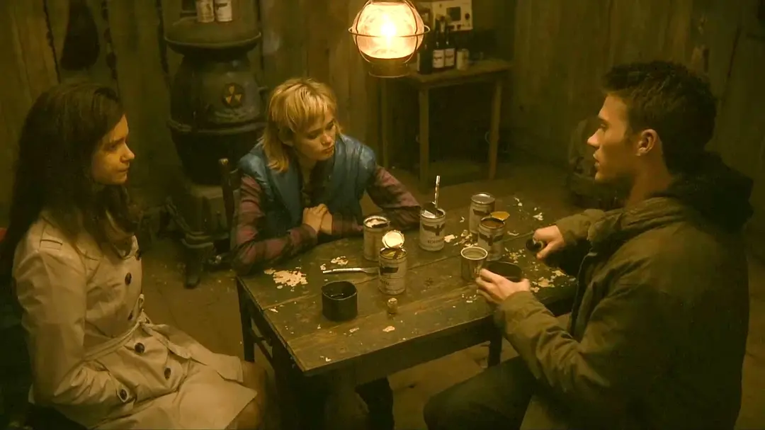 高分时光循环类悬疑惊悚片《鬼打墙/走投无路/时空逆转》，大脑烧宕机了