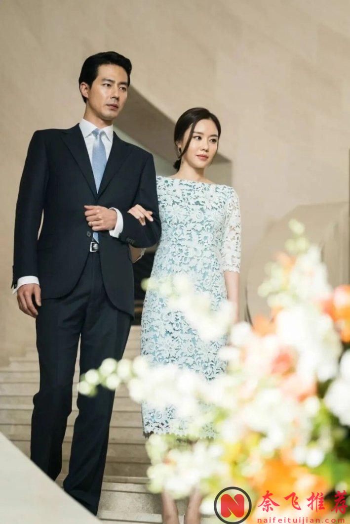 韩国尺度爽片《王者/金权性内幕/金权黑幕》，用丑闻压制丑闻，不愧是高分佳作