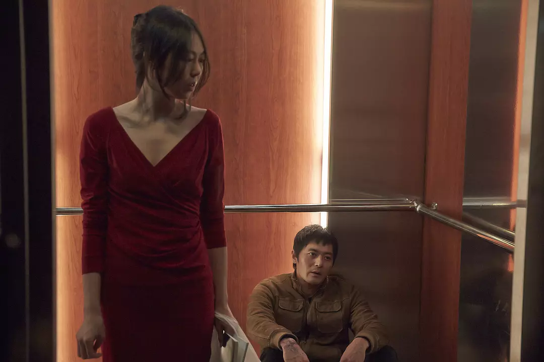 男人必看韩国爽片《哭泣的男人/杀手的品格》，为了一个女人，不惜对抗整个黑帮