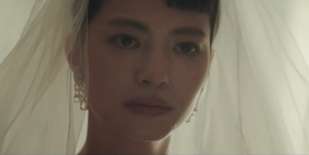 台剧《欠你的那场婚礼》解析:严艺文把手术刀对准了中年男人的软肋