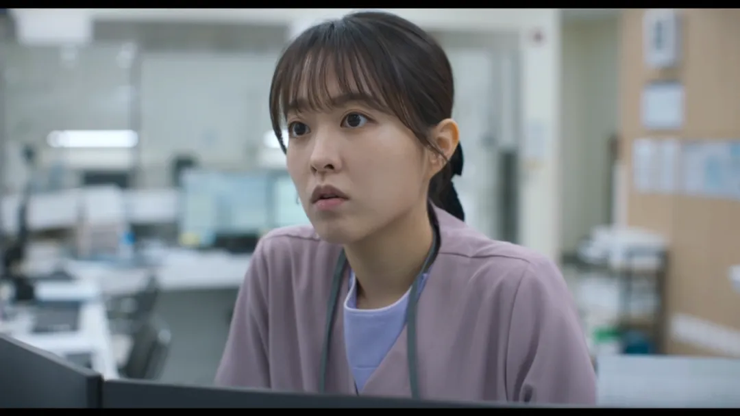 昨天剛上映的懸疑韓劇《懸疑》，謎團層出不窮，網友直呼前四集看的直起雞皮疙瘩！