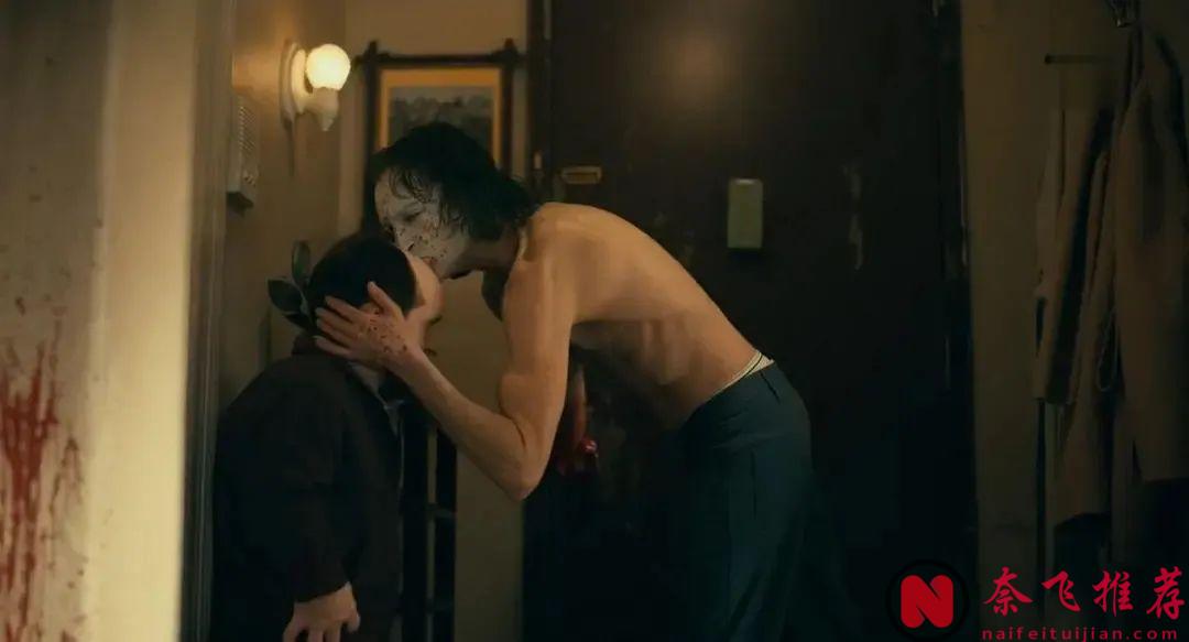 这部曾经席卷全球的神片续作《小丑2/小丑：双重疯狂/小丑：双疯》票房、口碑双扑街，发生了什么？