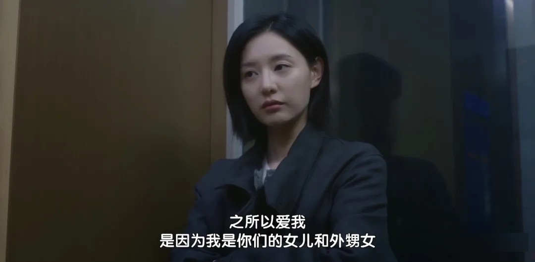 《Doctor X:白色黑手党时代》与《中头奖还是要上班》:拒绝低头的两种底气