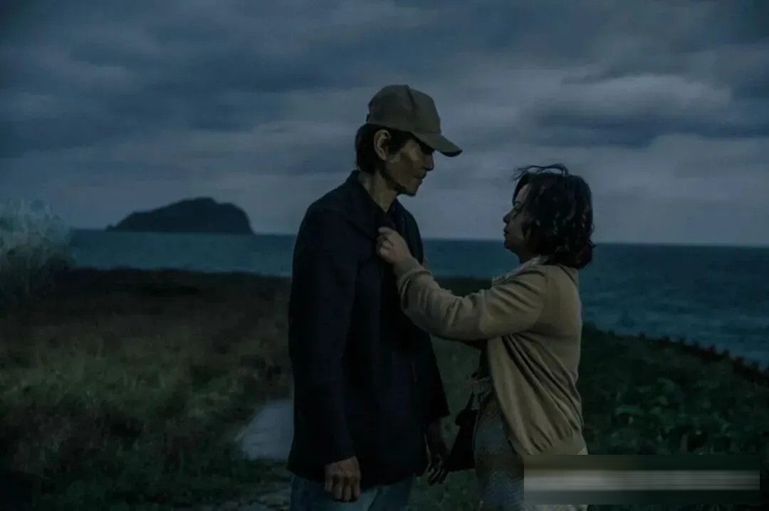 台湾电影《春行》：妻子走了，跛脚丈夫瞒着所有人继续过日子