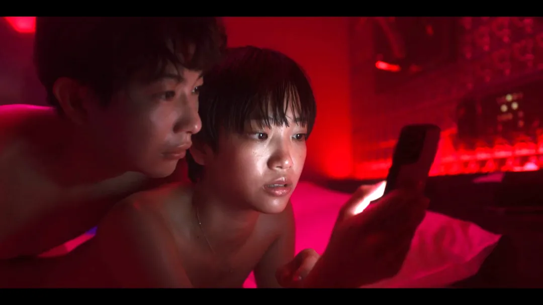 還是島國會玩！網飛尺度新劇《戀愛大逃殺/高校禁愛令》關係真亂！