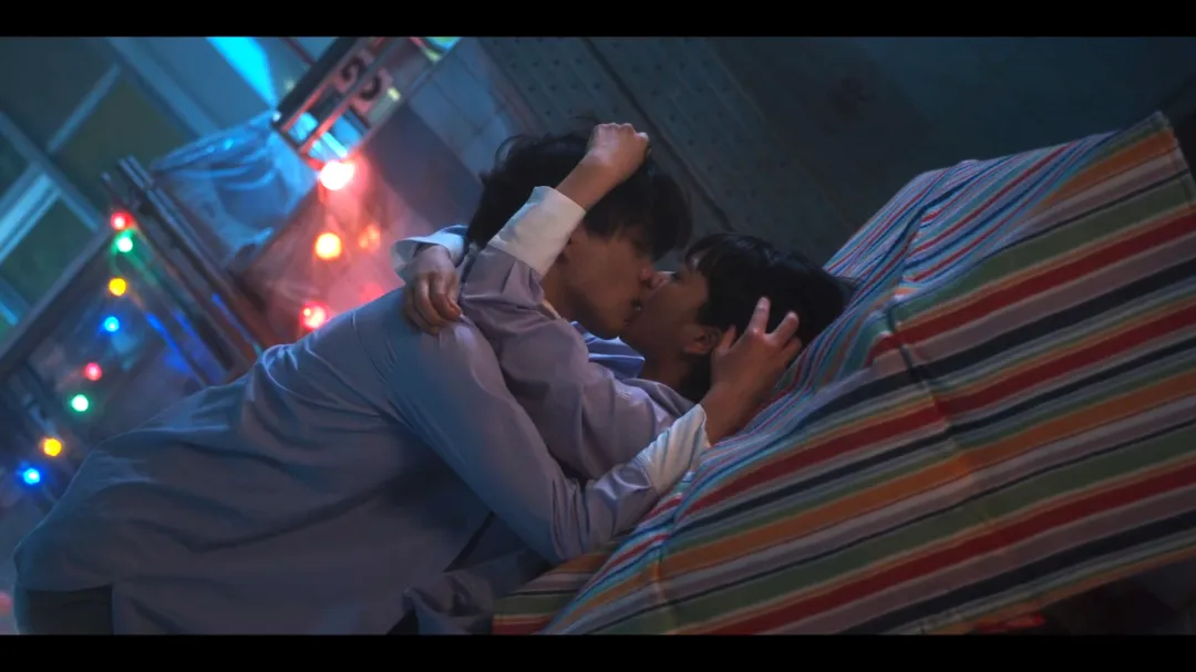 還是島國會玩！網飛尺度新劇《戀愛大逃殺/高校禁愛令》關係真亂！