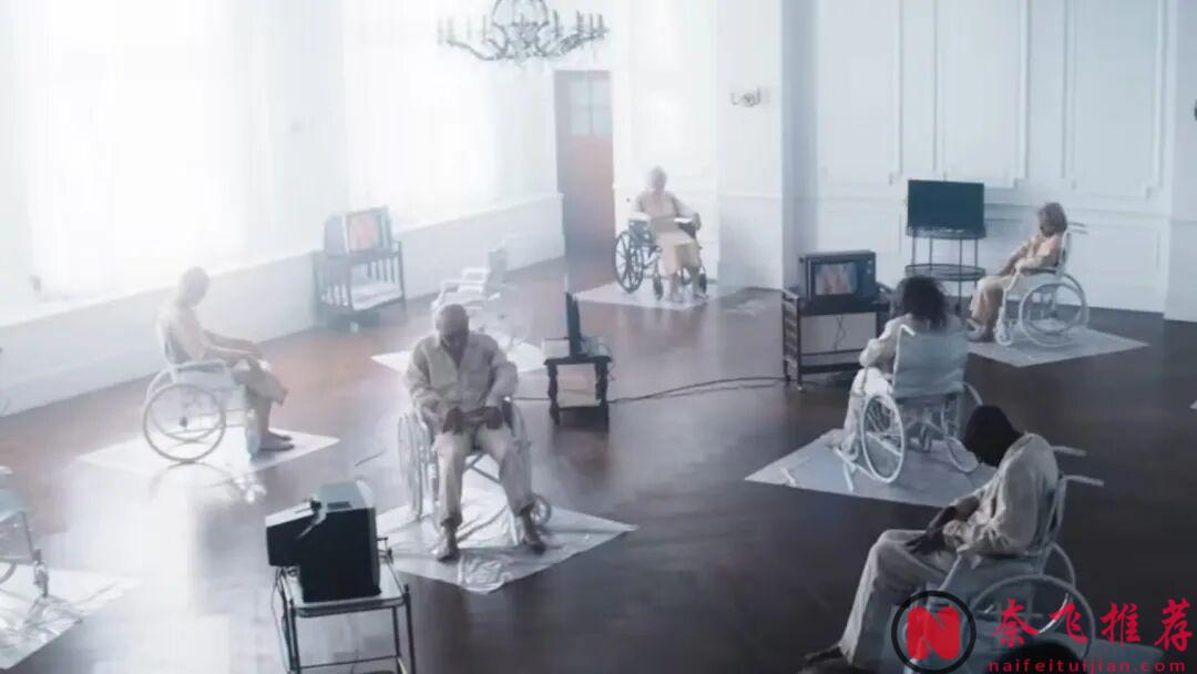 R级爆米花恐怖片《甜蜜养老院/老詭之家》，邪典血浆爆表