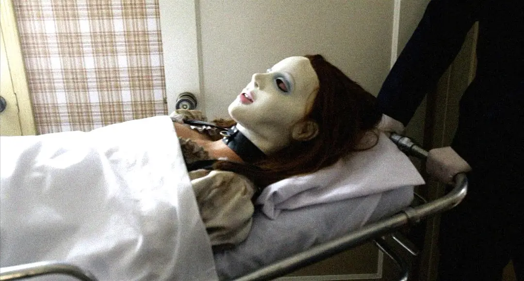 推薦5部極度血腥的恐怖電影，滿屏的番茄汁和花式殺戮簡直不忍直視