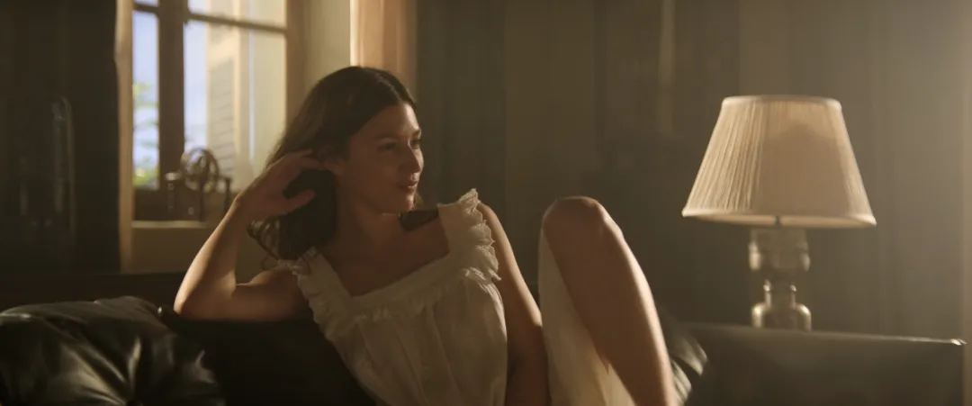 紧张刺激的猫鼠游戏新英剧《豺狼的日子》，狡诈冷酷的杀手“豺狼”！