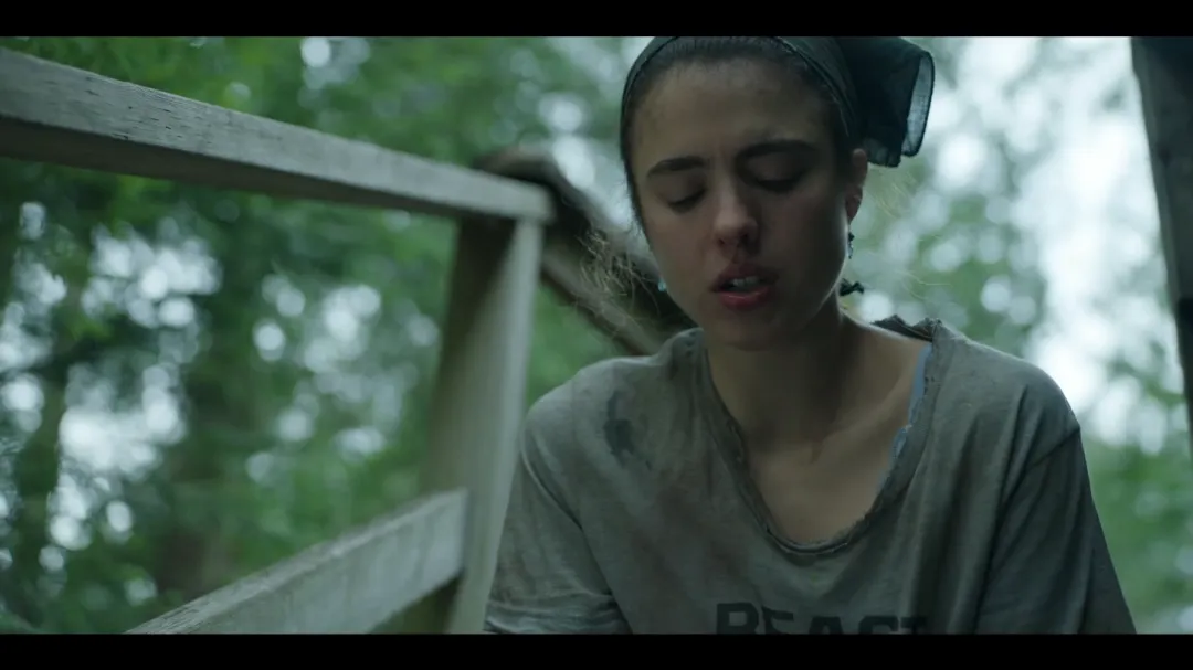 一脱成名！她惊艳的不止是肉体！