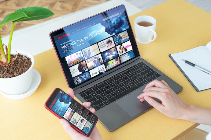 【影评人推荐】2022最新12部人气最佳Netflix原创影集推荐