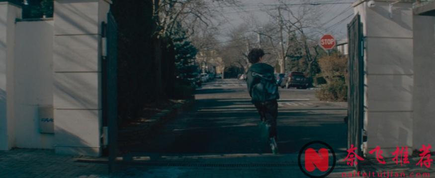 戛納金棕櫚王炸電影《阿諾拉/艾諾拉》女主太上頭了，快來看！