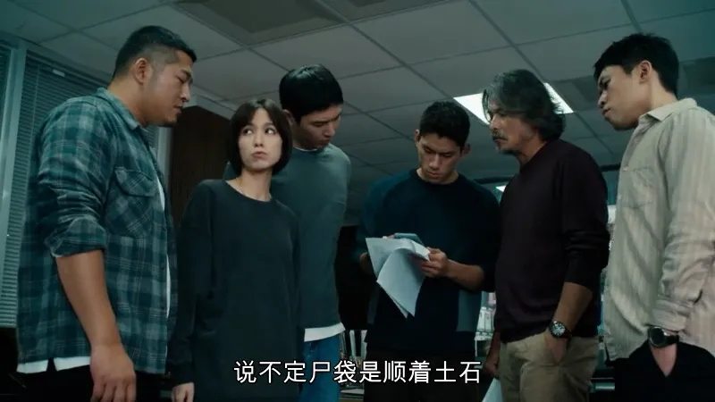 臺灣評級18+的犯罪神劇《逆局》，在畫面上不做任何後期處理，衝擊力超強！