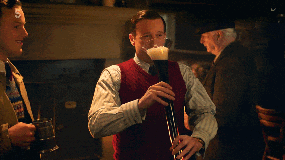 高分英劇《萬物生靈/菜鳥獸醫日記》太治癒了，從頭看到尾依然意猶未盡~