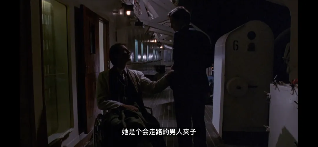 滿屏大尺度，《苦月亮/鑰匙孔的愛》依然好於99%的情慾片！