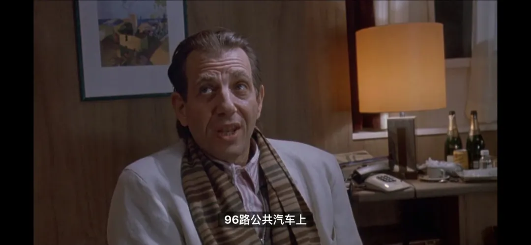 滿屏大尺度，《苦月亮/鑰匙孔的愛》依然好於99%的情慾片！