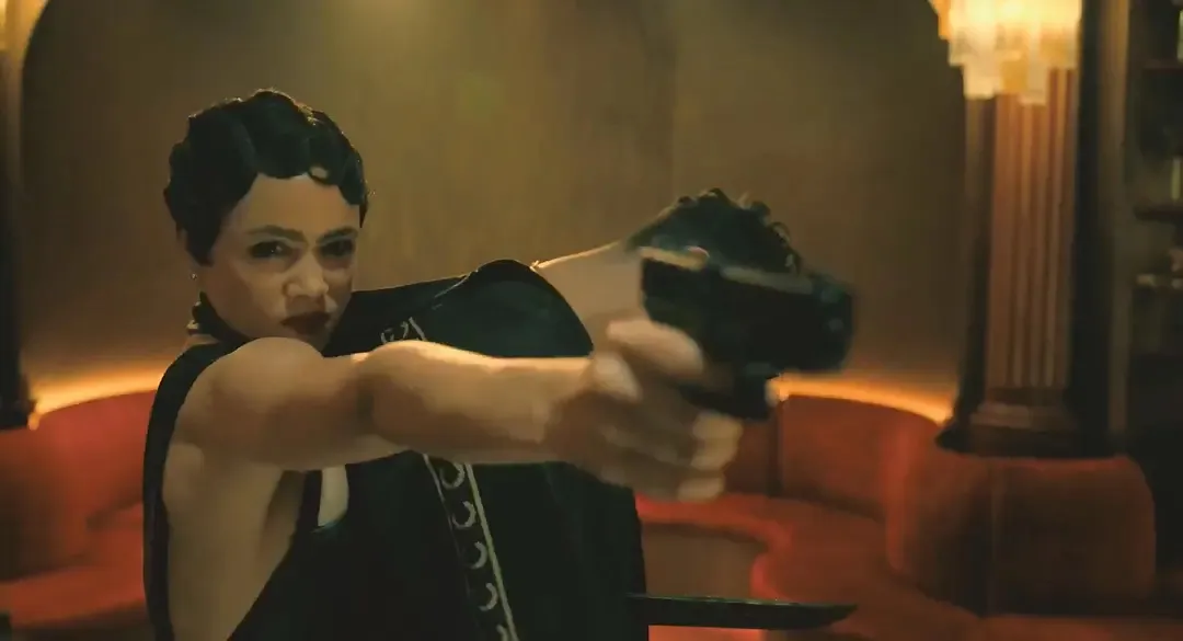 80年代经典动作电影翻拍版《喋血双雄美版》已上映，仅凭怀旧情怀并不足以支撑经典的重现！