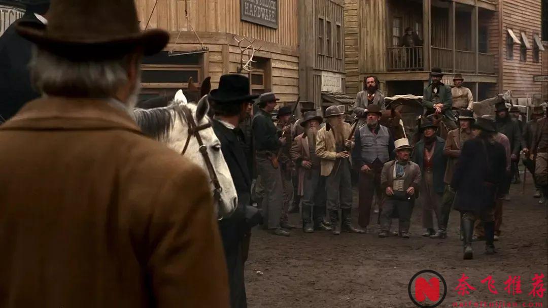 一部被低估的西部劇神作《朽木/無法無天/化外國度》，也是一部美國文明起源的縮影，強烈推薦！