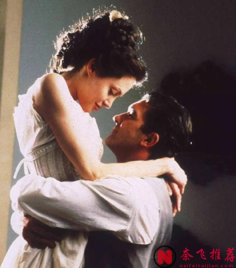 从性感艳星到金球+奥斯卡实力演员！美利坚女星安吉丽娜·朱莉，7部艺术逆袭佳作推荐