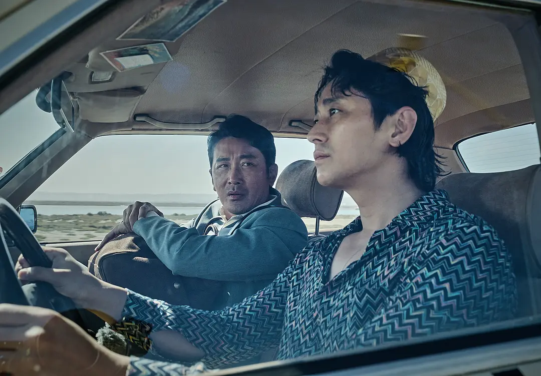 硬漢獨闖龍潭，這部韓國動作電影《非官方行動/救參計程車/贖命救援》，還挺刺激的！