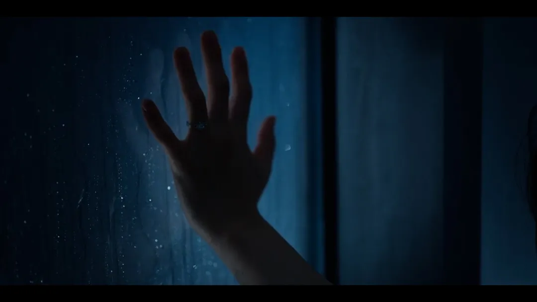 節奏快有尺度，影后最新懸疑韓劇《揭密最前線/觸發/發動》，真的敢拍