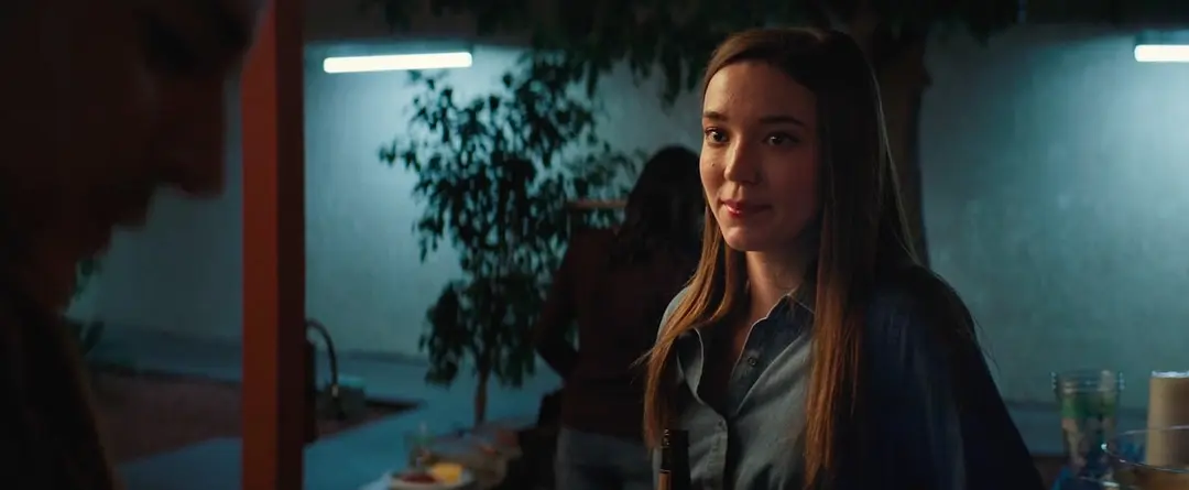 推荐5部冷门但超恐怖的电影，神秘力量正在侵入人间，脆弱的人类难以抵抗