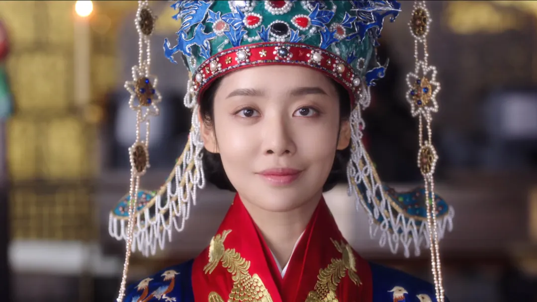 話題度極高的新上古裝尺度韓劇《元敬王后》，女主竟然是她！