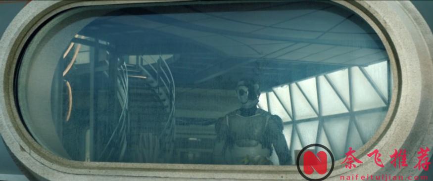 《人生切割術/生活割離術》之後，蘋果又炸出這科幻爽劇《殺戮人機/厭世機器人》！