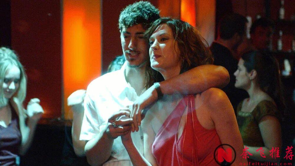 以X为引，赴一场爱与欲的沉沦，《与我同眠》，比想象更滚烫