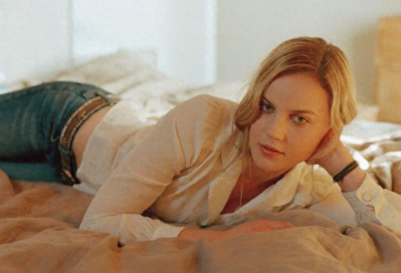 艾比·考尼什「艾比·柯尼施」三部很美的限制级电影