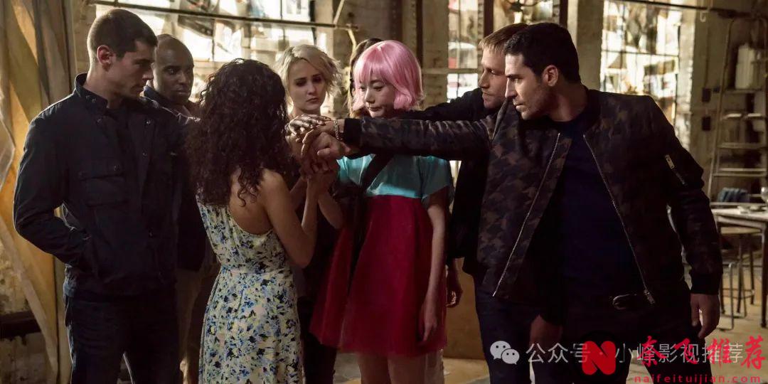 一人爽快，八人享受，Netflix又一部大尺度「硬核限制级」美剧