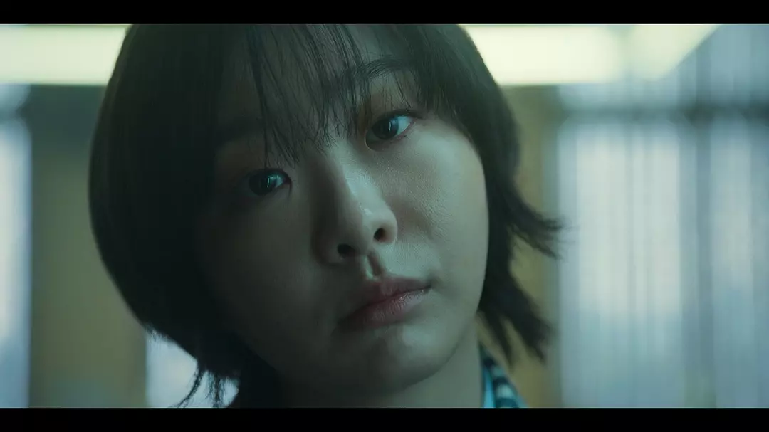 第一集就這麼刺激，Disney+原創劇集《血謎拼圖》，絕對是犯罪心理劇迷的終極福利