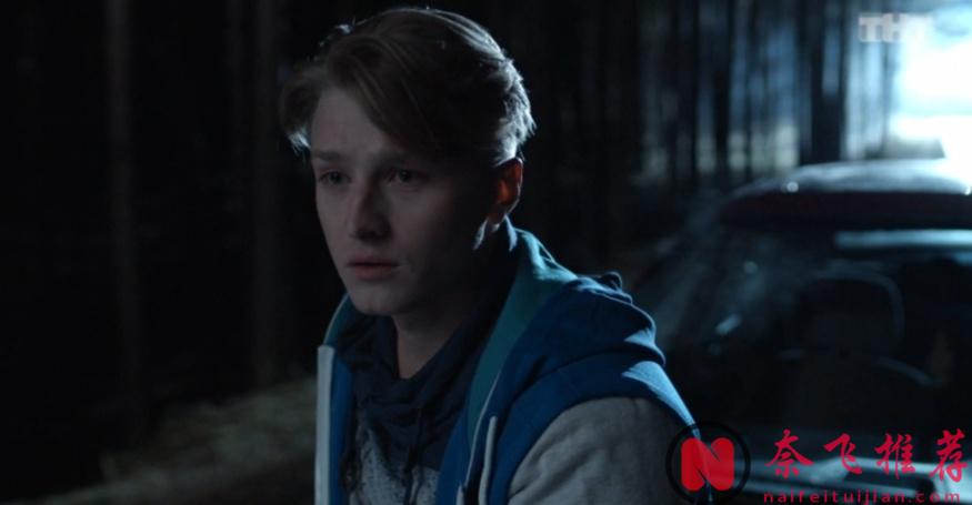 這9.0高分尺度俄劇《背叛》，打碼才能看，俄羅斯主婦阿西婭看似擁有完美婚姻，卻深受婚外情困擾