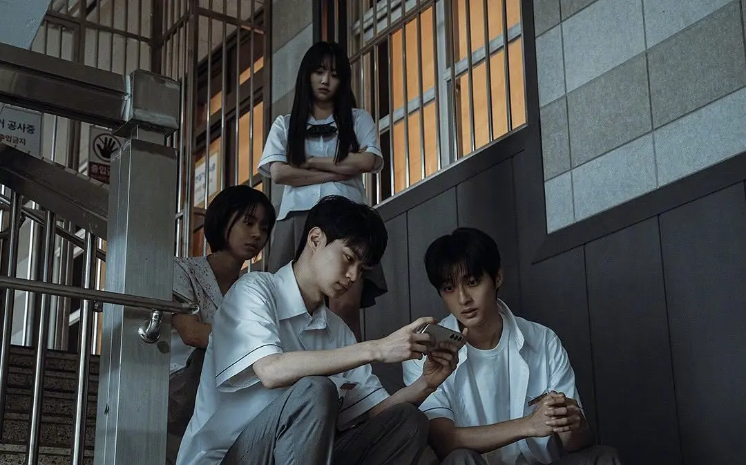 連刷全集，Netflix又一部生猛的韓劇《奪命許願/爲了紀念》，還蠻不錯的