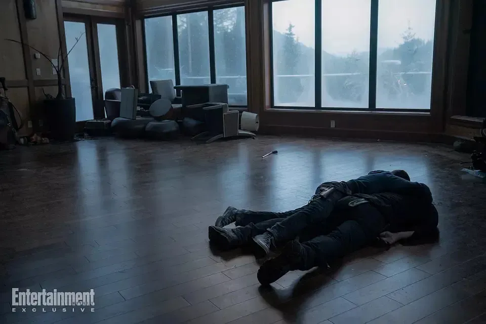 《最后生还者》第2季第2集上演的「为父报仇」主创表示这是唯一选择？