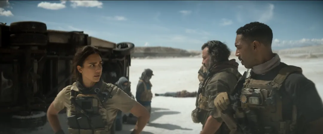 Netflix 又新炸出一部動作爽片《觸發警報》，女神主演可惜撲街！