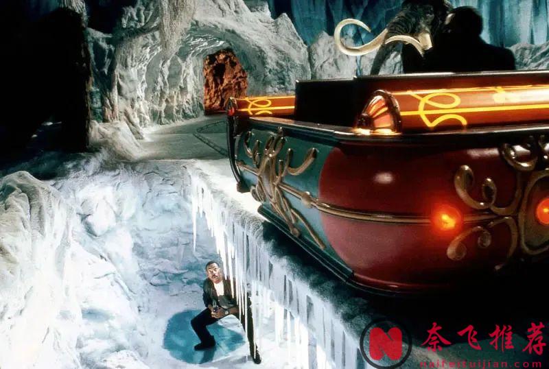 经典R级喜剧续集《比佛利山超级警探4》上线 Netflix，可太烂了！