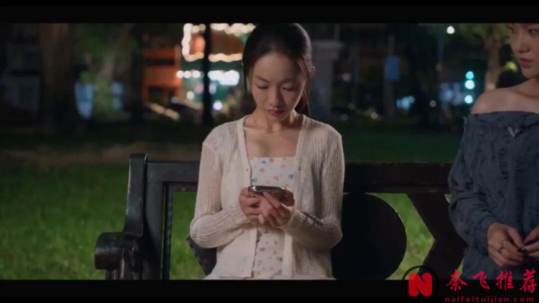 韩国小成本电影《爱情咖啡师》，落魄明星变恋爱脑，浪漫又治愈