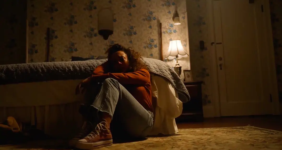 两部凶宅题材恐怖片，看的我直冒冷汗