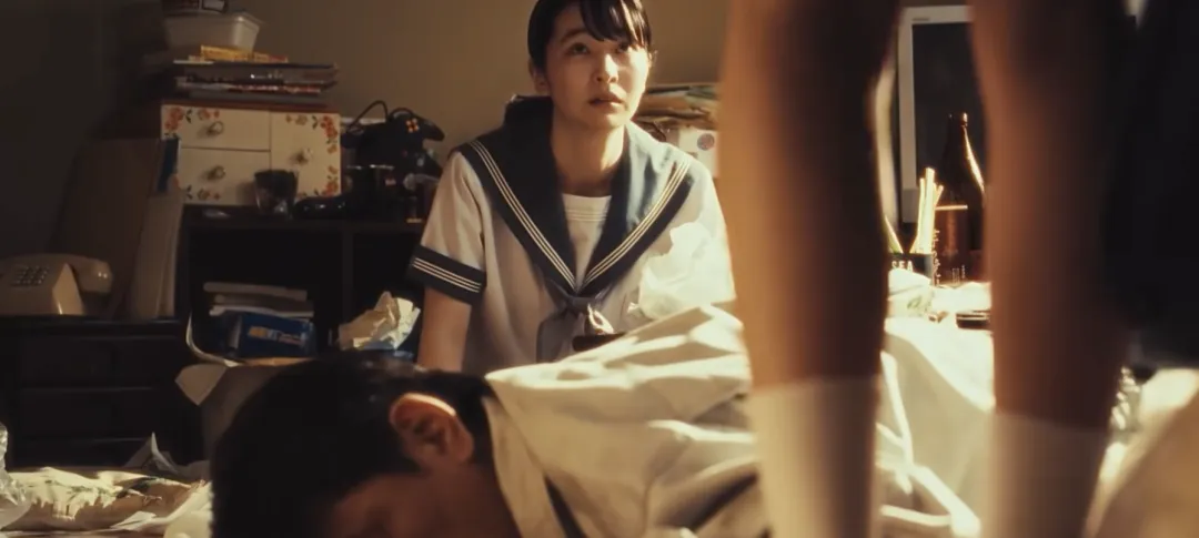 压迫感极强暗黑恐怖新日剧《嘲笑的淑女》，十足的恶女是这样炼成的！