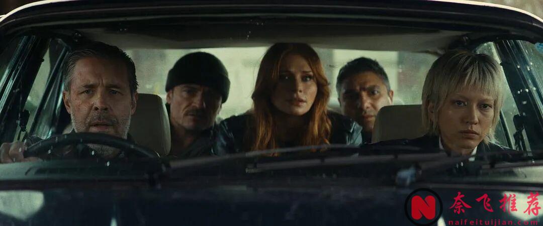 一部让你笑到肚子疼的小众神作《即兴卧底/笑闯黑帮 / 三傻大闹不列颠》！