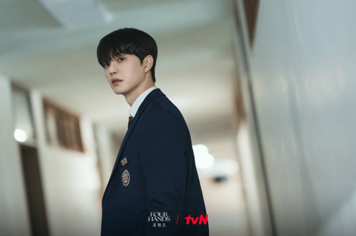 宋江、李浚榮《四手聯彈,兩首奏鳴曲》鋼琴戲零替身:一個苦練數月,一個背下整首曲子