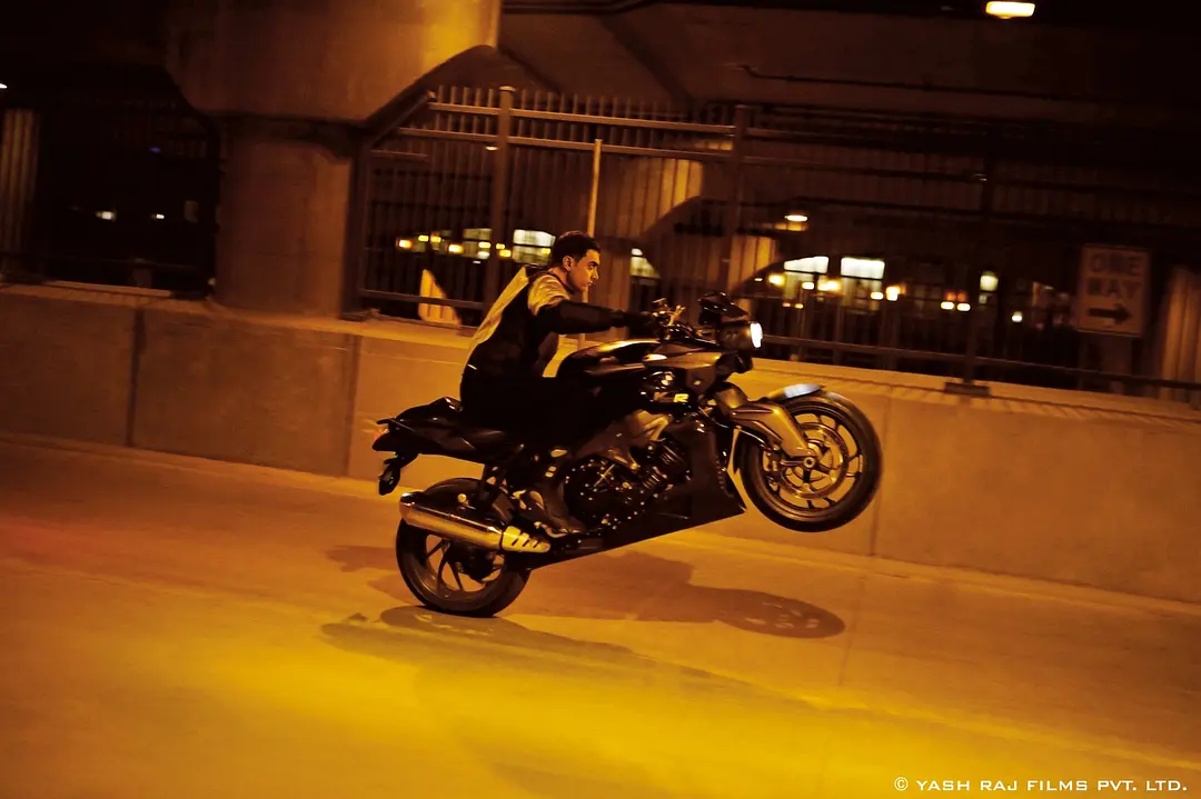 推荐6部印度开挂动作电影，剧情酸爽，歌舞好看！