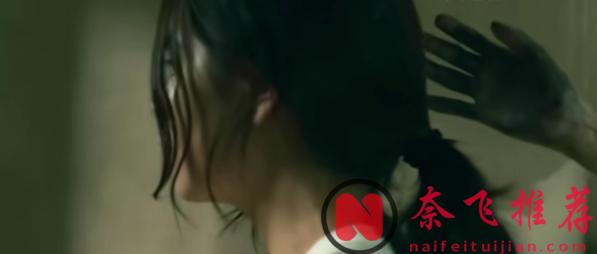 2025最新印尼恐怖片《猩红诊所/鬼诊所》，改编自真实故事，恐怖指数直达五颗星