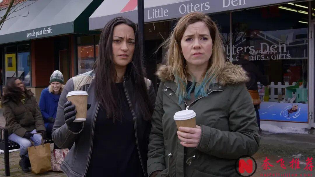 又汙又爽，這部收視第一的神劇《外星居民》太炸裂了