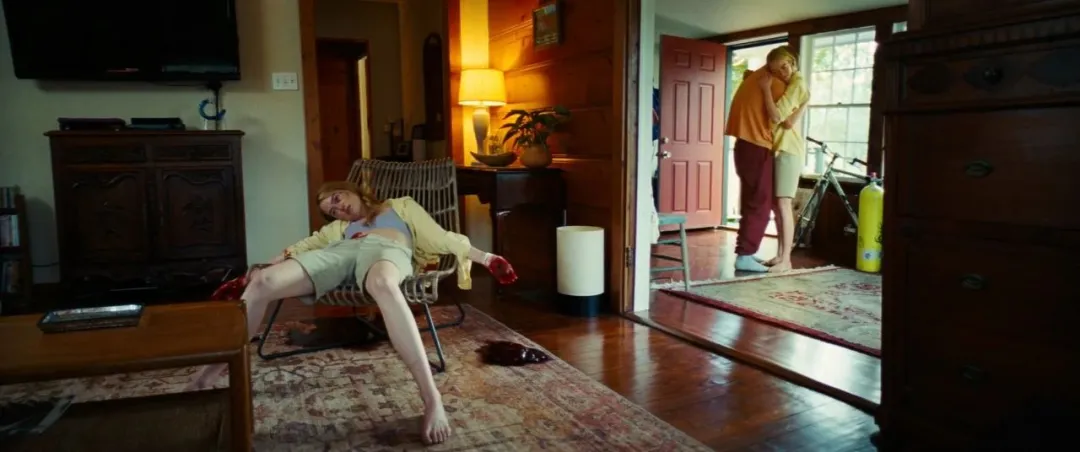 尺度拉滿，口碑兩極分化，《善良的種類/憐憫的種類》撲了嗎？