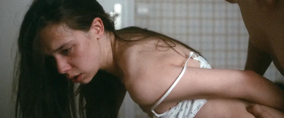 真變態！14歲少女的“性同意”……